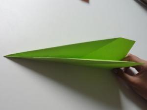 Faltanleitung Flugzeug grün 7