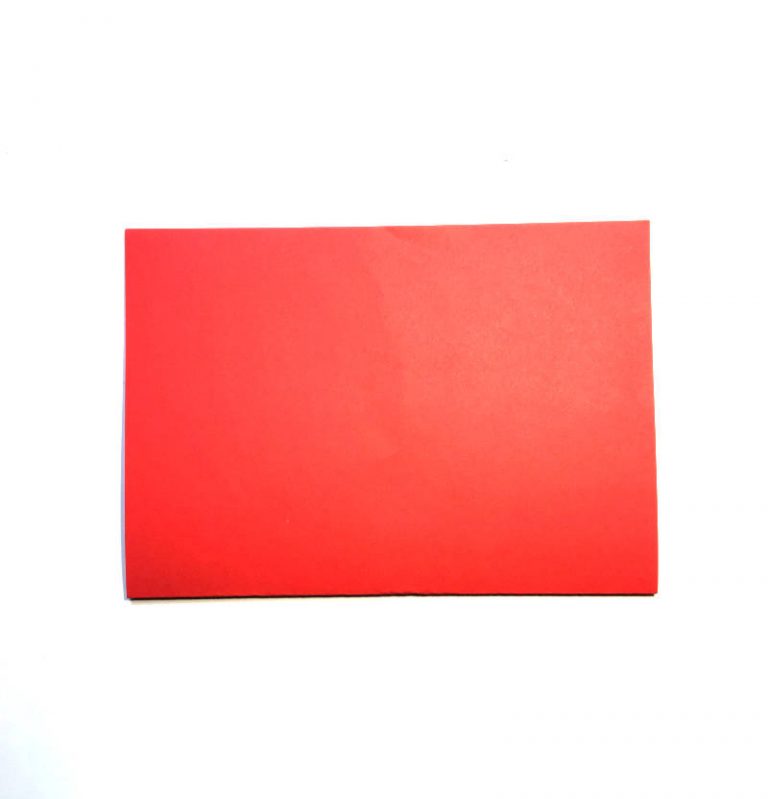 gefaltetes Papier rot