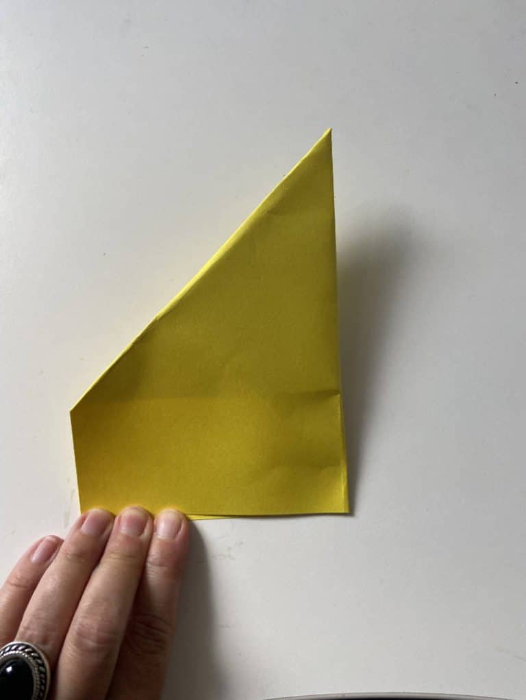 Papierflugzeug Taube Faltanleitung